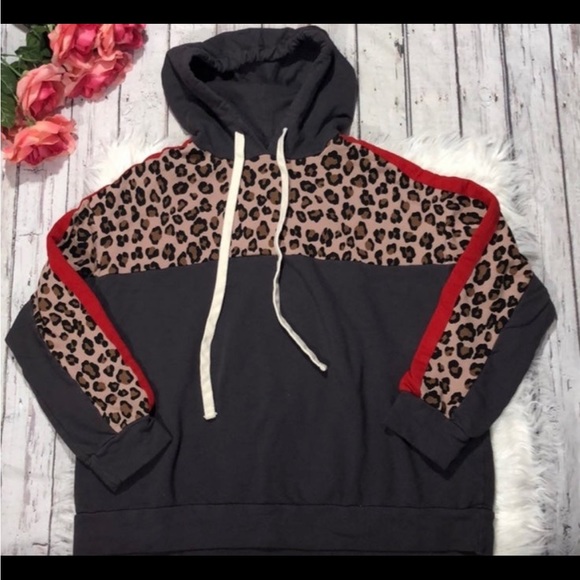 Authentic MONROW Animal Print Pullover Hoodie Size L - Picture 1 of 4